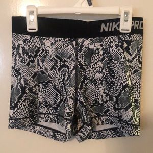 Nike Pro Dri-Fit Short